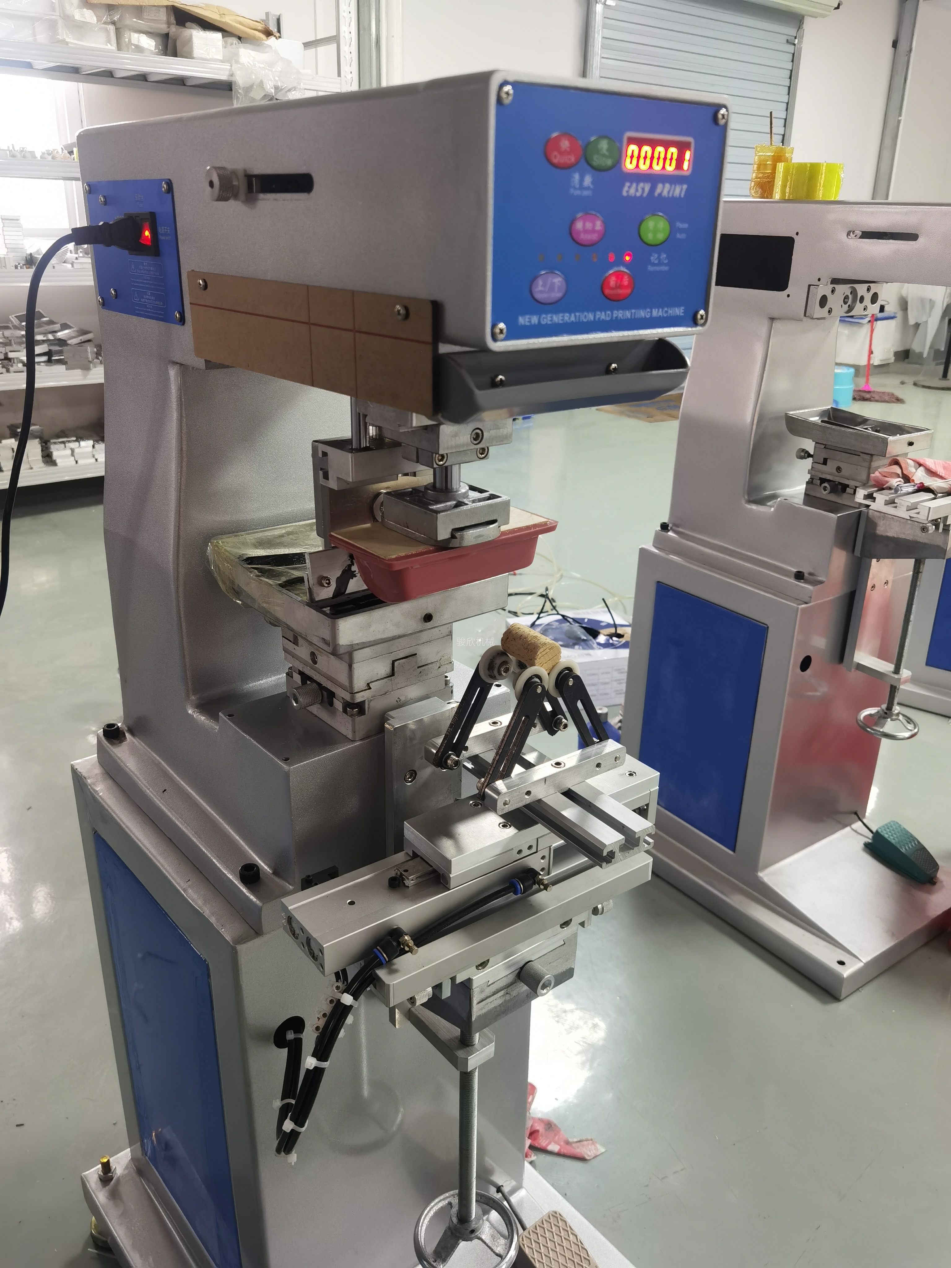 紅酒塞移印滾印機廠家，酒瓶曲面絲印機